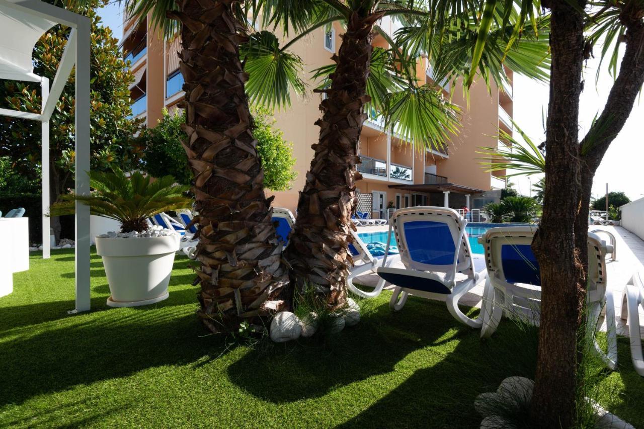 Hotel Paradiso Grottammare Exteriör bild