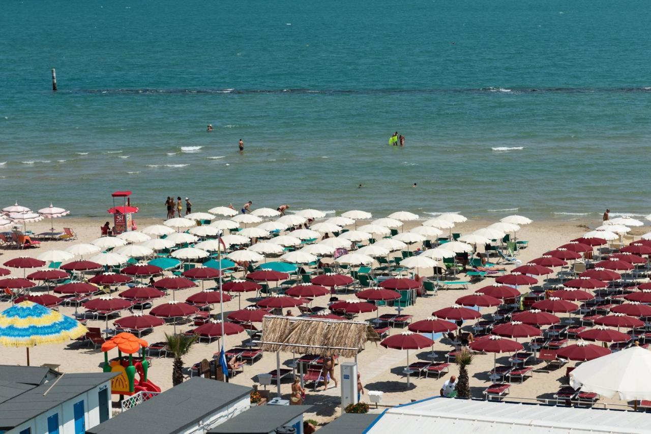 Hotel Paradiso Grottammare Exteriör bild